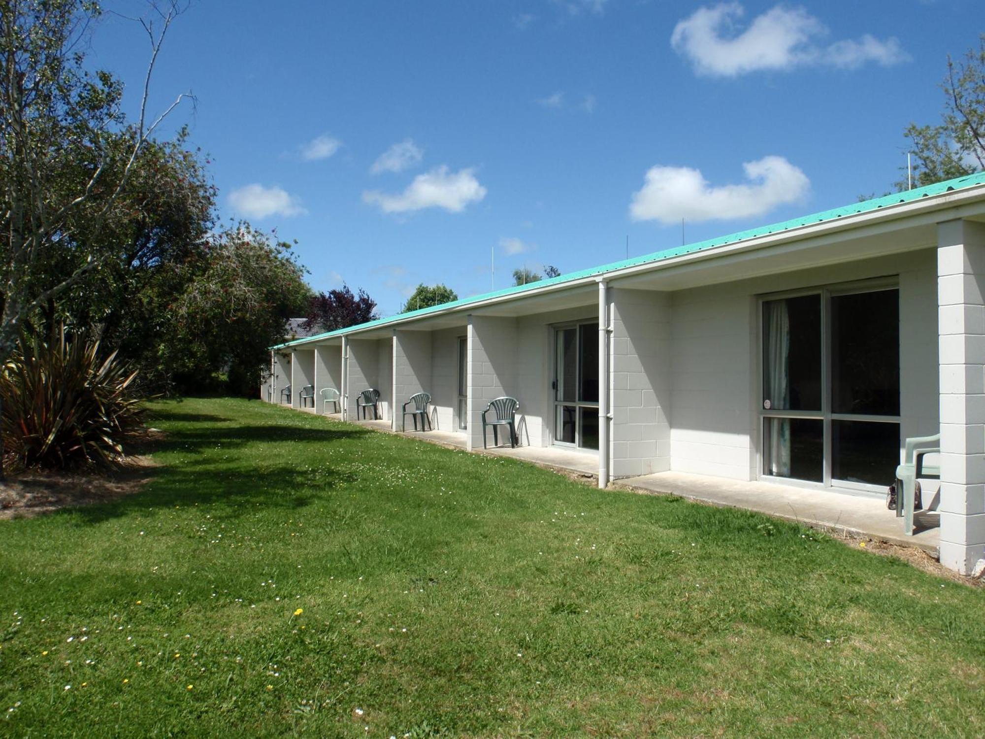 Waiuku Motel ภายนอก รูปภาพ