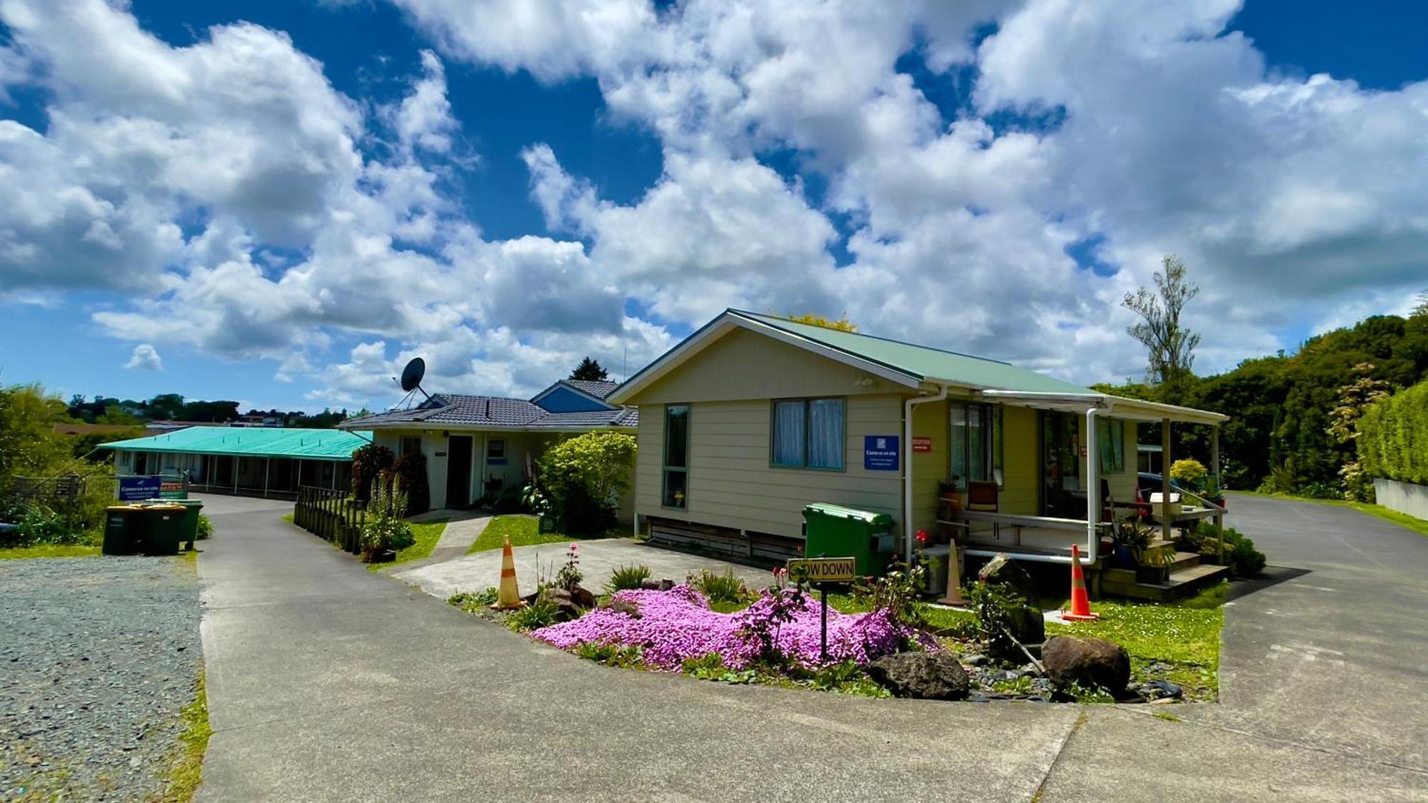 Waiuku Motel ภายนอก รูปภาพ