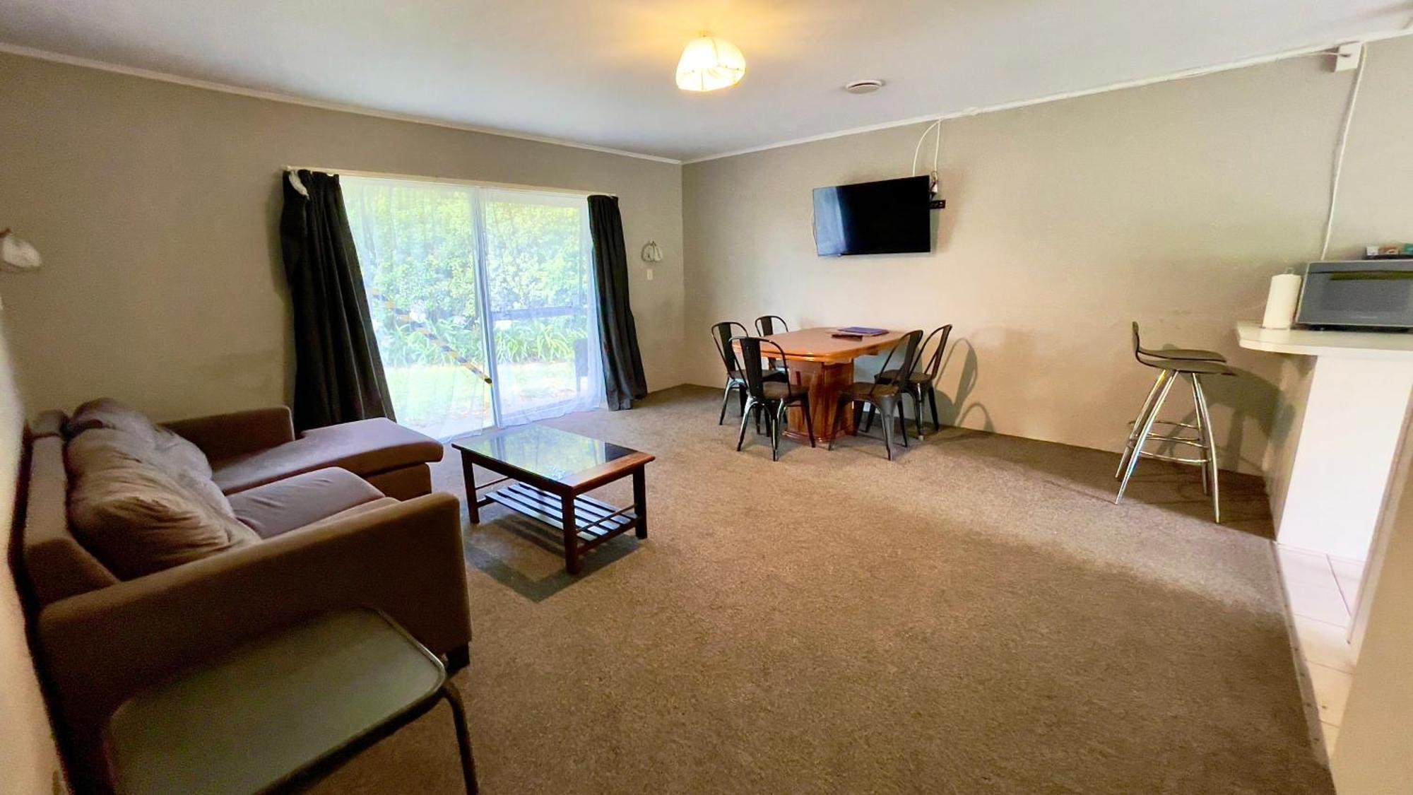 Waiuku Motel ภายนอก รูปภาพ