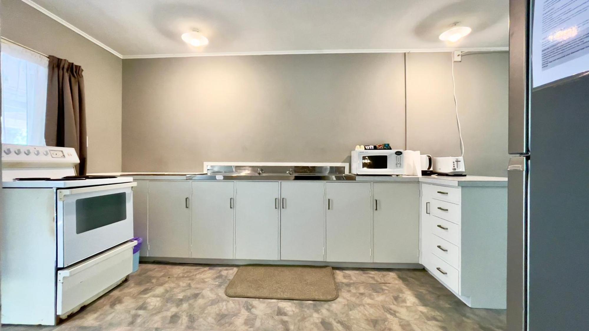 Waiuku Motel ภายนอก รูปภาพ