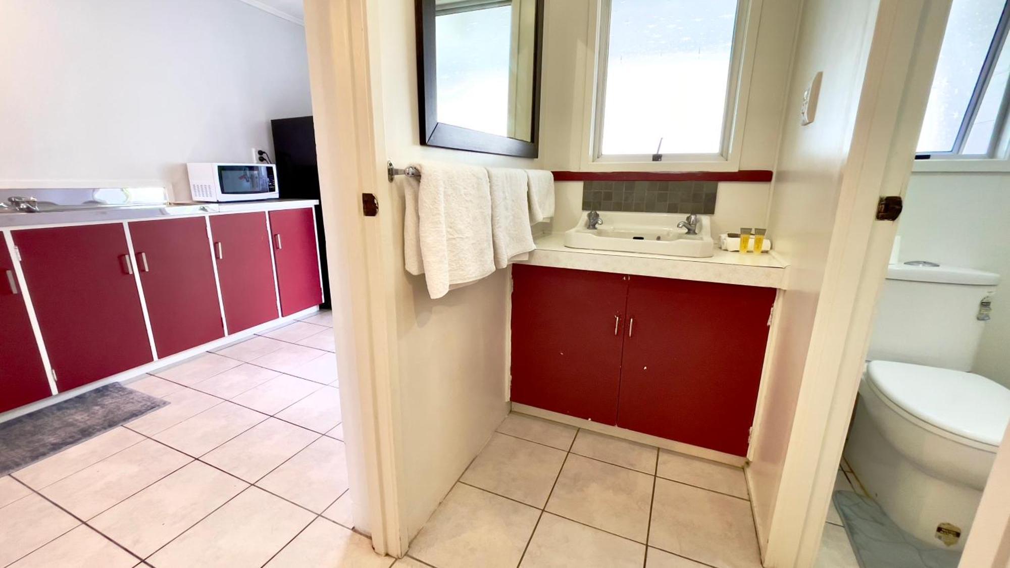 Waiuku Motel ภายนอก รูปภาพ