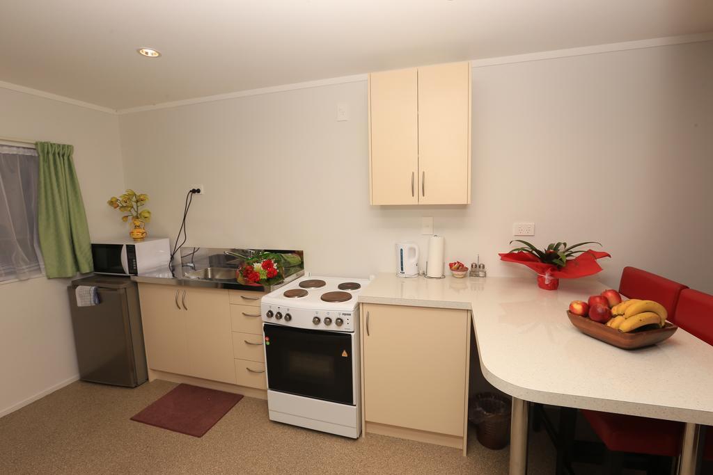 Waiuku Motel ภายนอก รูปภาพ